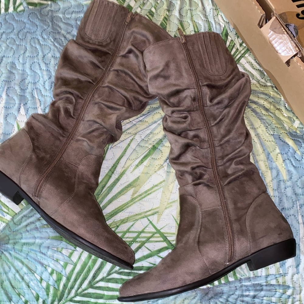 Comfort View Shelly boot Sz 11M Dark Taupe